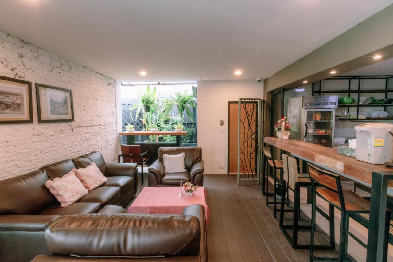 Отель 64House Чиангмай Экстерьер фото